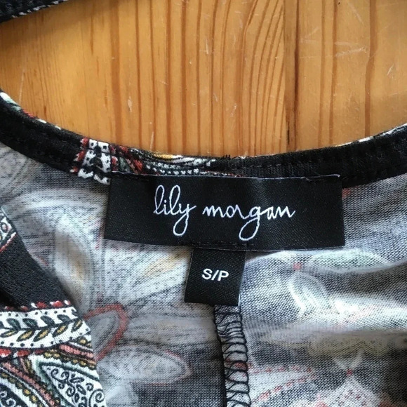 5/$25 Black maxi  dress - Picture 3 of 6